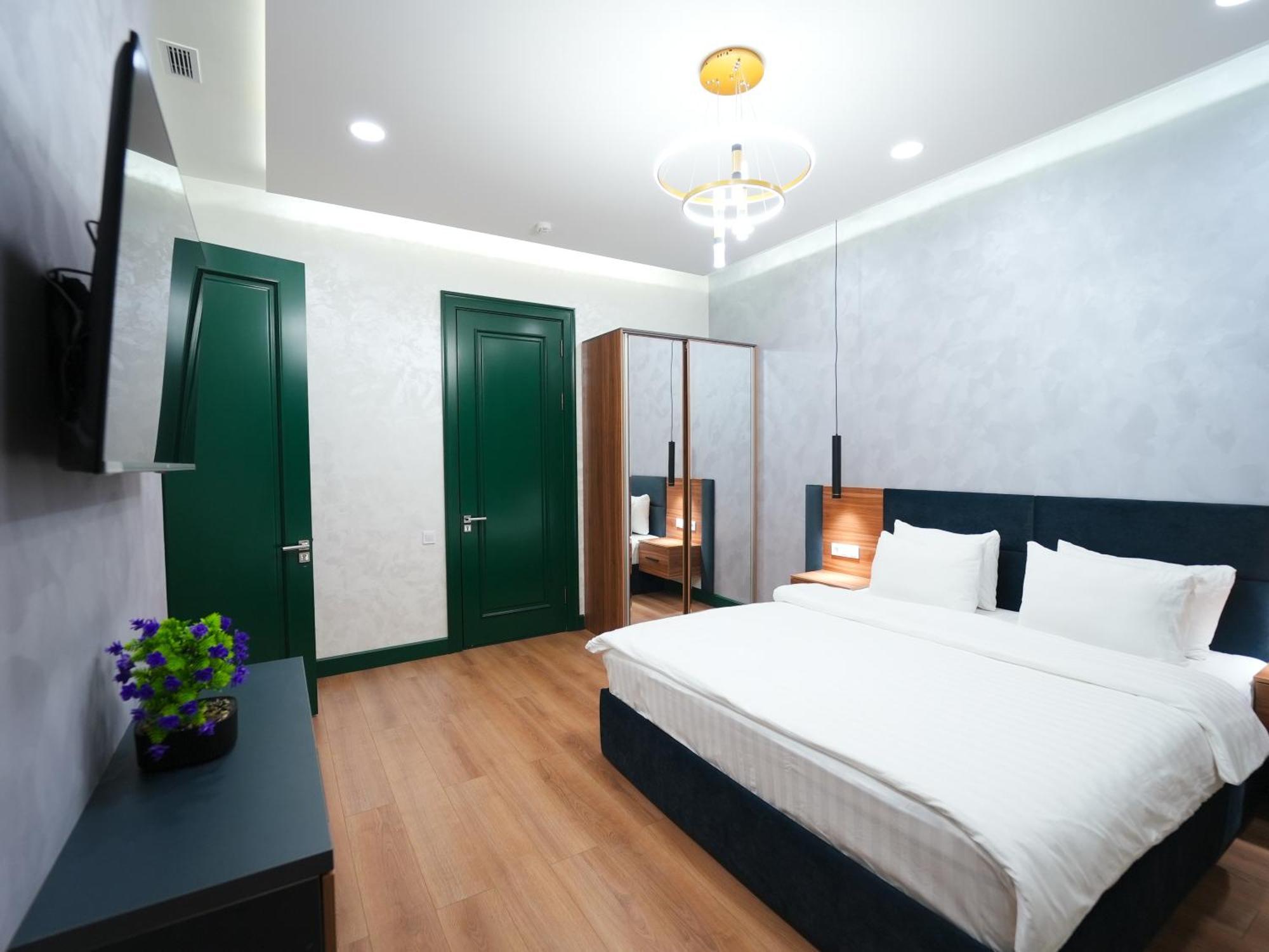 Avant Hotel Tashkent Pool&Spa Экстерьер фото