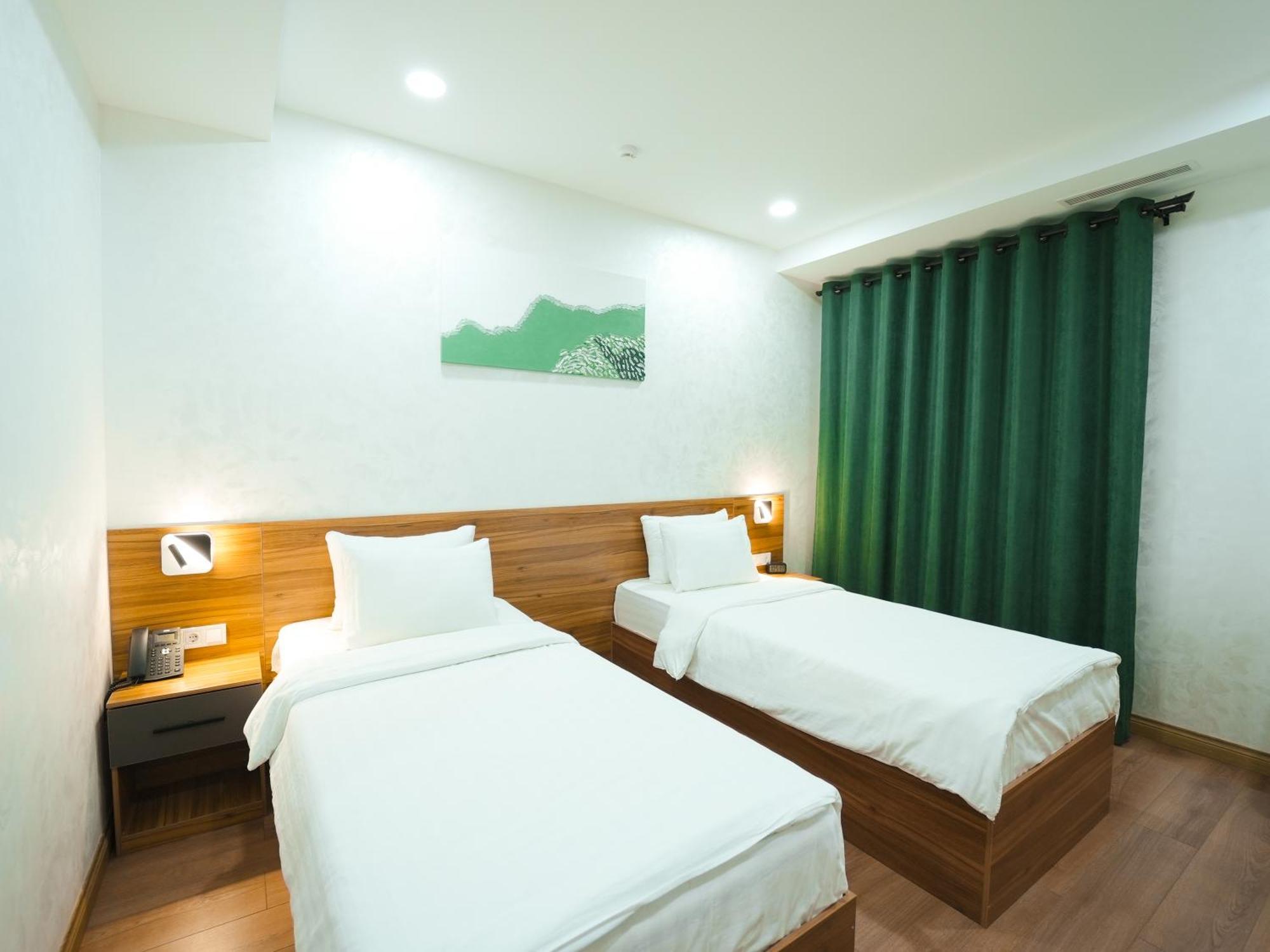 Avant Hotel Tashkent Pool&Spa Экстерьер фото
