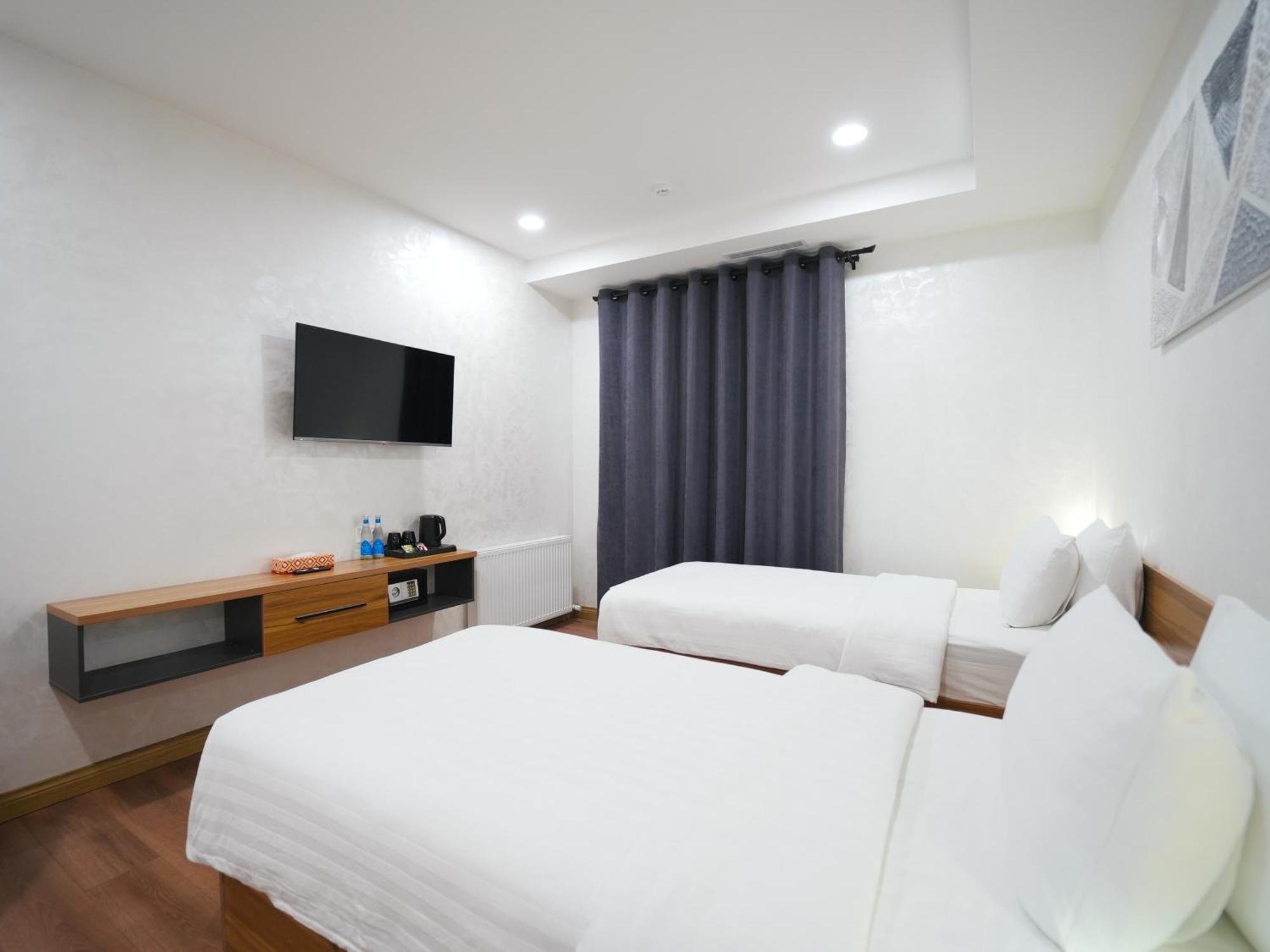 Avant Hotel Tashkent Pool&Spa Экстерьер фото